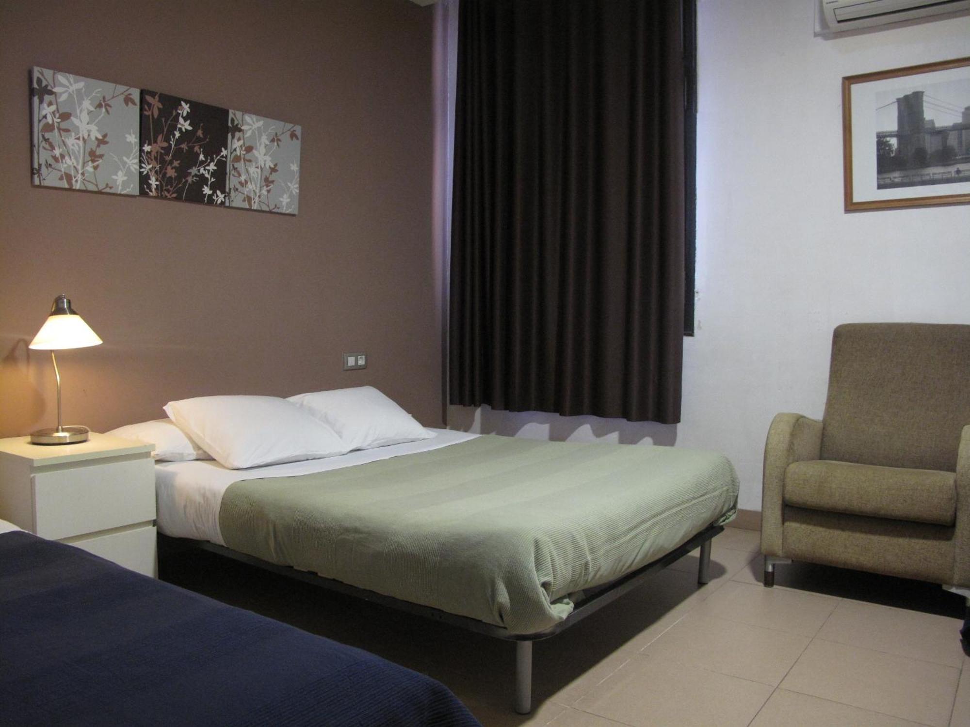 Hostal Lk Barcelona — Fotos 3